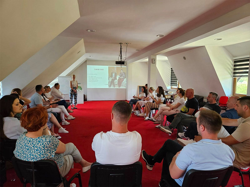 Stres i sagorijevanje na radnom mjestu; Kako ga prepoznati i suočiti se?